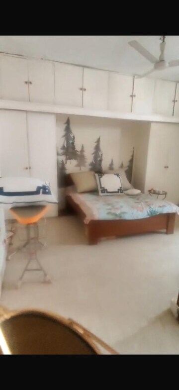 Living Room in 2 BHK Builder Floor at Sunder Nagar – for Rent
