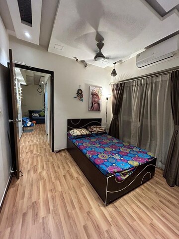 Bedroom in 1 BHK Apartment at Lodha Amara, Kolshet Road – for Sale