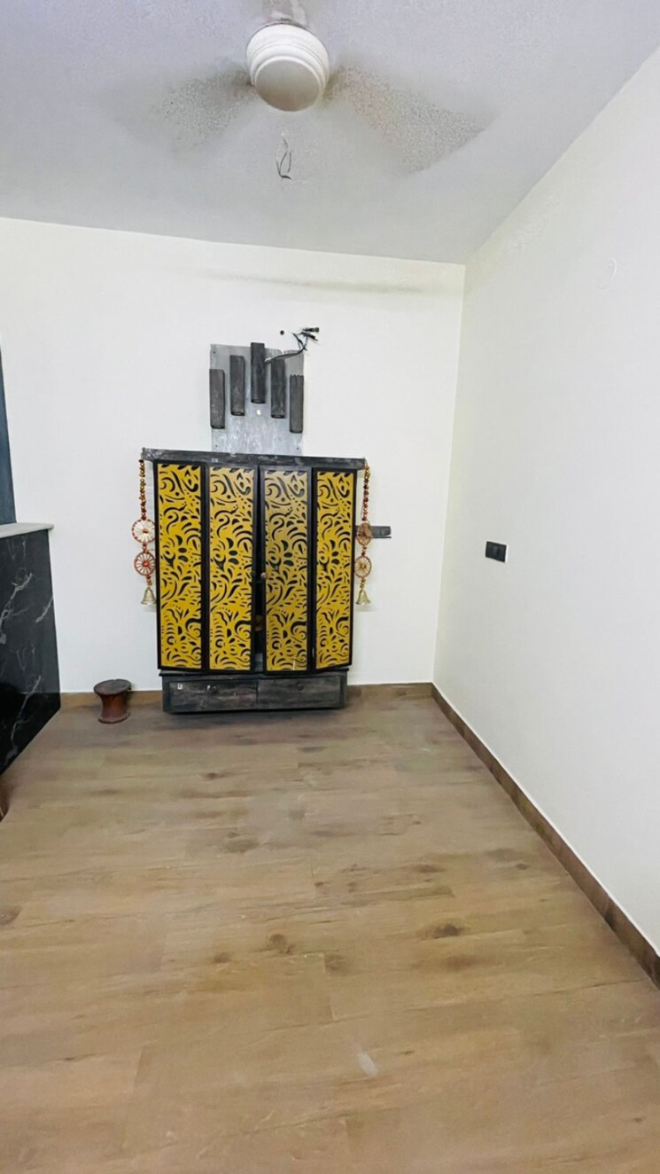 Living Room, south extension i 3 Bedroom 200 Sq.Yd. Builder Floor In South Extension I Delhi 8880791