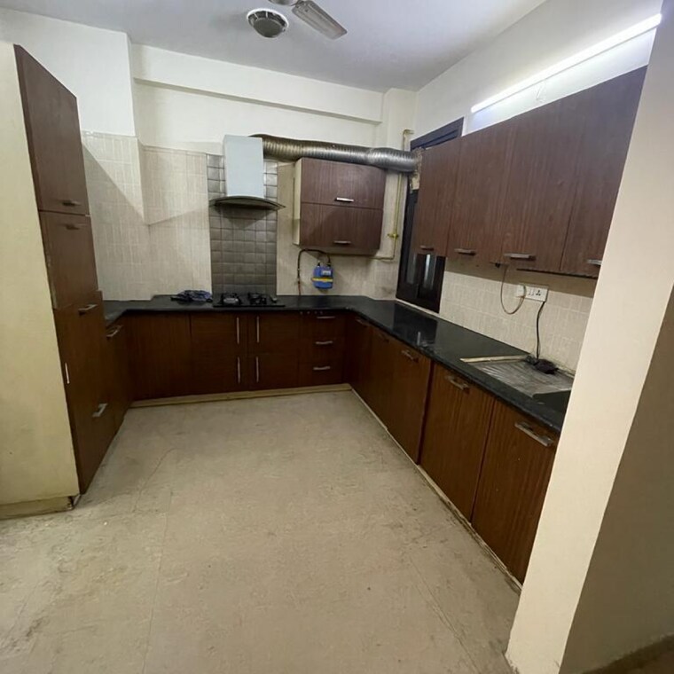 Kitchen, rwa-hauz-khas-block-c-5 3 Bedroom 1800 Sq.Ft. Builder Floor In Hauz Khas Enclave Delhi 8880837
