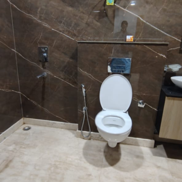 Bathroom in 3.5 BHK Builder Floor at Sadhna Enclave – for Rent
