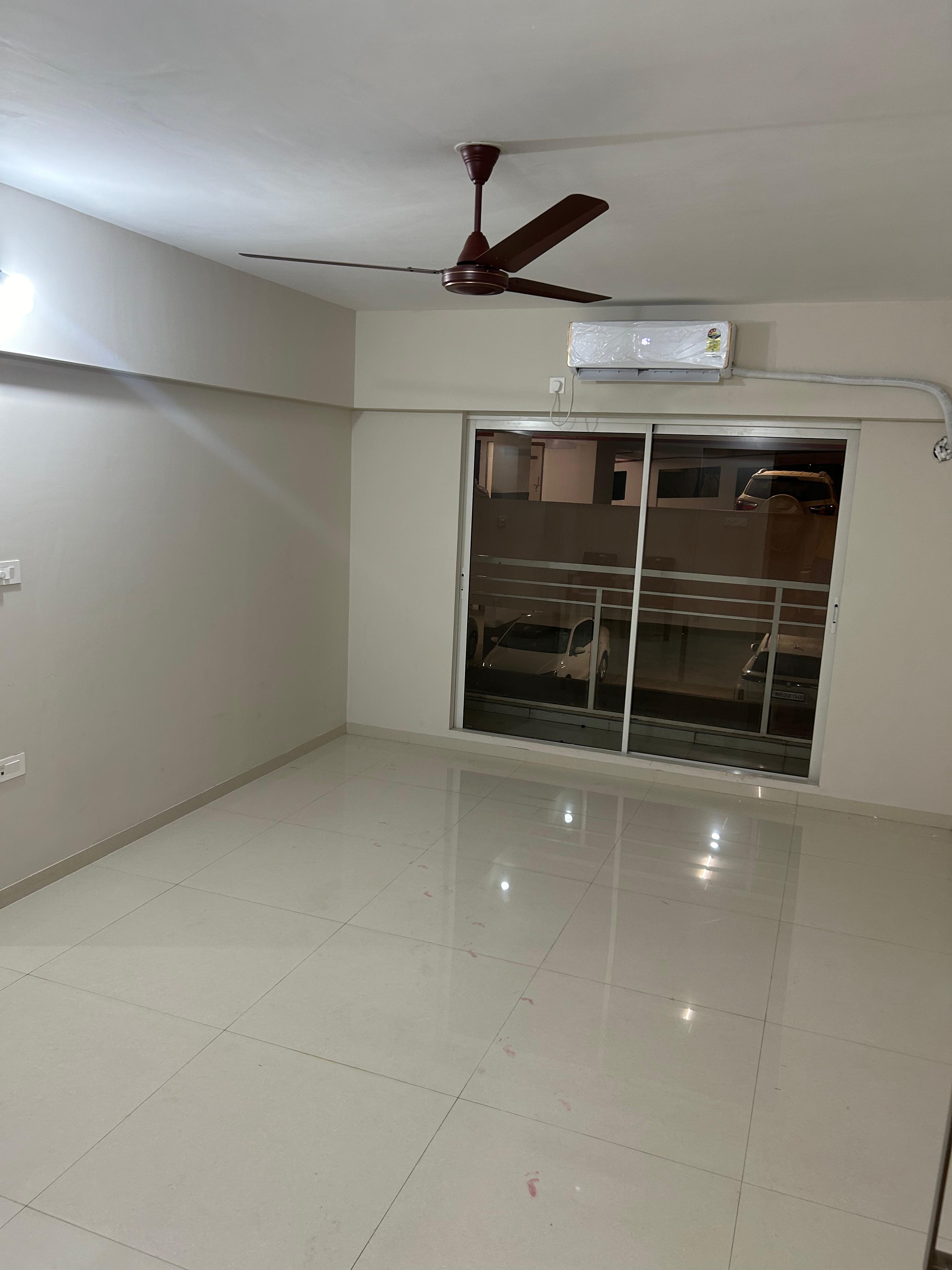 2 BHK Apartment For Rent in Sugee Atharva