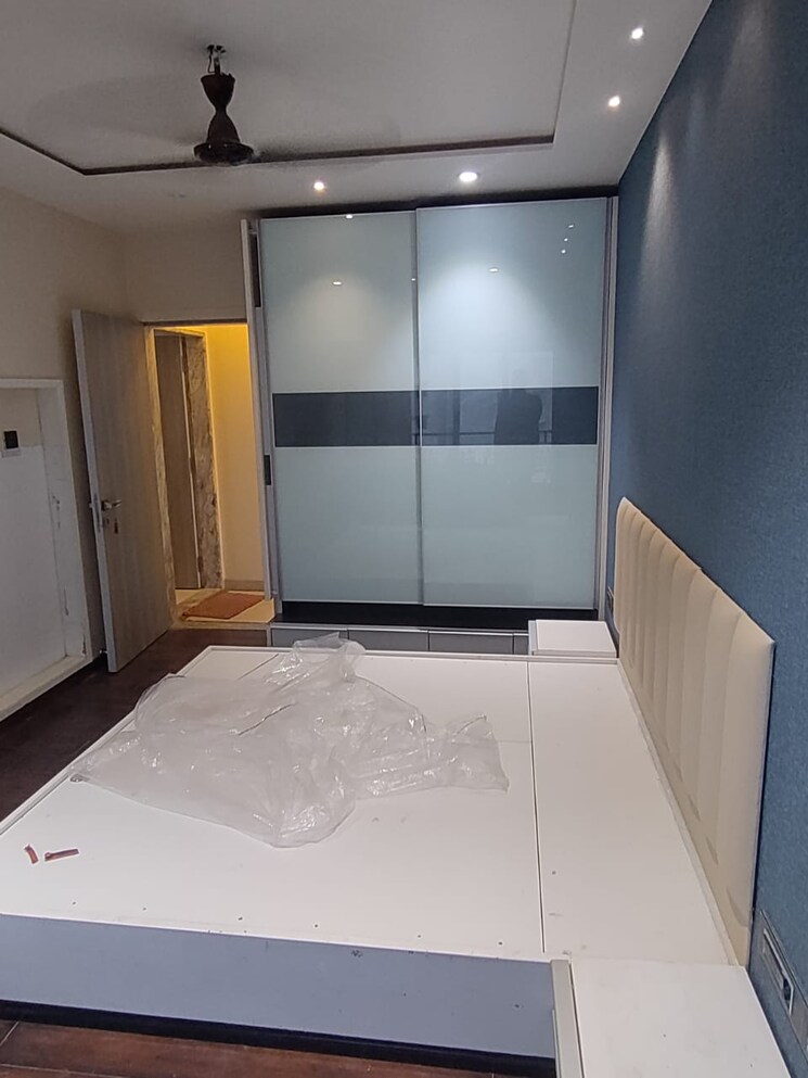 Room, chaitanya-tower 3 Bedroom 1600 Sq.Ft. Apartment In Prabhadevi Mumbai 8880856