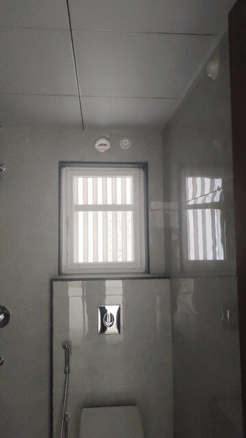 Room in 3 BHK Apartment at My Home Raka, Madinaguda – for Rent