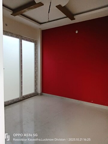 Room in 2 BHK Independent House at Jankipuram – for Sale