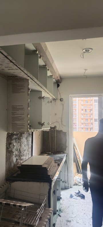 Bathroom in 3.5 BHK Apartment at Rishita Manhattan, Gomti Nagar – for Rent