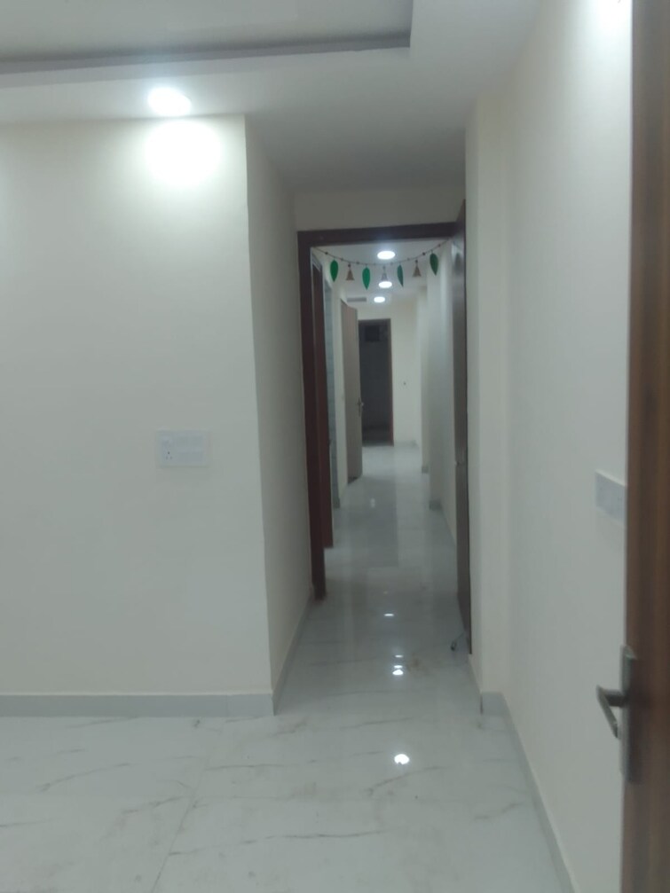 Cover Image, govindpuri 3 Bedroom 910 Sq.Ft. Builder Floor In Govindpuri Delhi 8880897