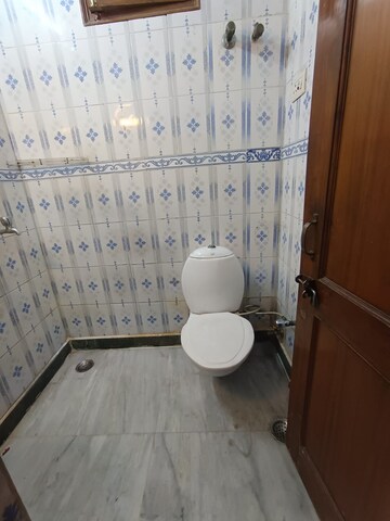 Bathroom in 3 BHK Apartment at Navbharat Apartments, Paschim Vihar – for Rent
