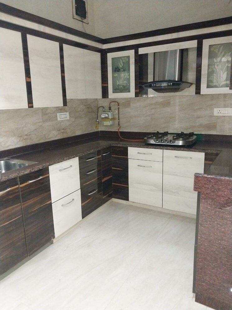 Kitchen, mayur-bagh-apartments 2 Bedroom 1000 Sq.Ft. Apartment In Paschim Vihar Delhi 8880903