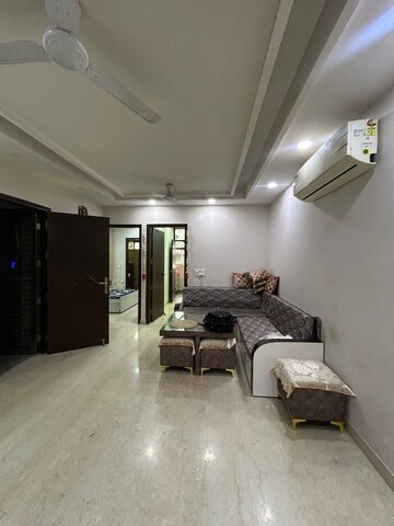 Living Room in 3 BHK Apartment at Jahaz Apartments, Paschim Vihar – for Rent
