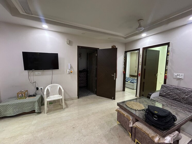 Living Room, jahaz-apartments 3 Bedroom 1100 Sq.Ft. Apartment In Paschim Vihar Delhi 8880910