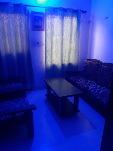 Living Room in 1.5 BHK Apartment at Triveni Apartments CGHS, Paschim Vihar – for Rent