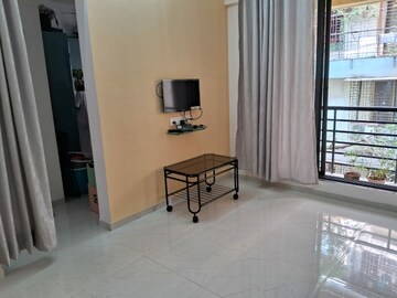  Pg For Rent in Tembhi Naka