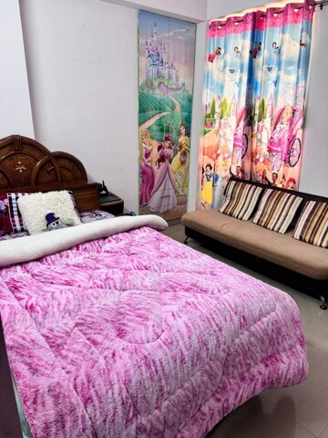 Bedroom in 3 BHK Apartment at Amrapali Dream Valley, Tech Zone 4 Greater Noida – for Rent