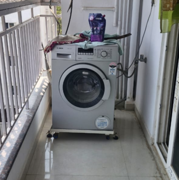 Balcony in 3 BHK Builder Floor at Kondapur – for Rent