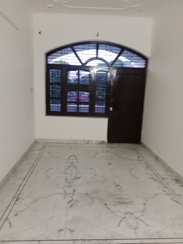 Bedroom in 2 BHK Builder Floor at Sector 13 – for Rent