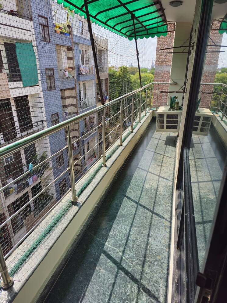 Balcony, pragati-apartments-dwarka 3 Bedroom 1210 Sq.Ft. Apartment In Sector 11 Dwarka Delhi 8880969