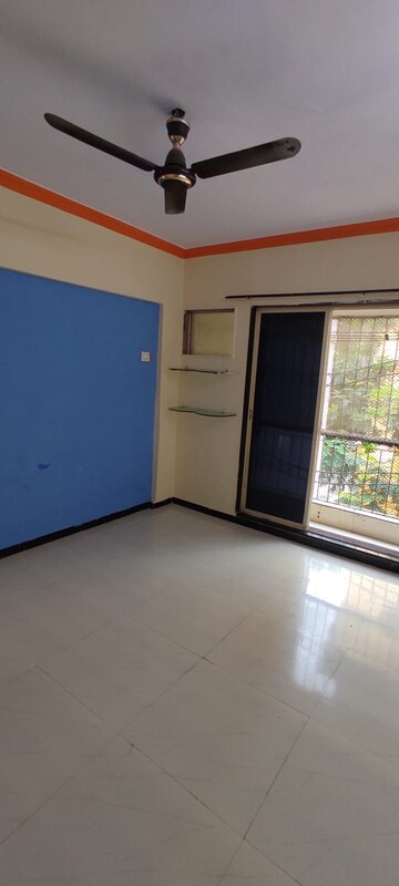Bedroom in 2 BHK Apartment at Ankur Enclave, Mira Road – for Rent