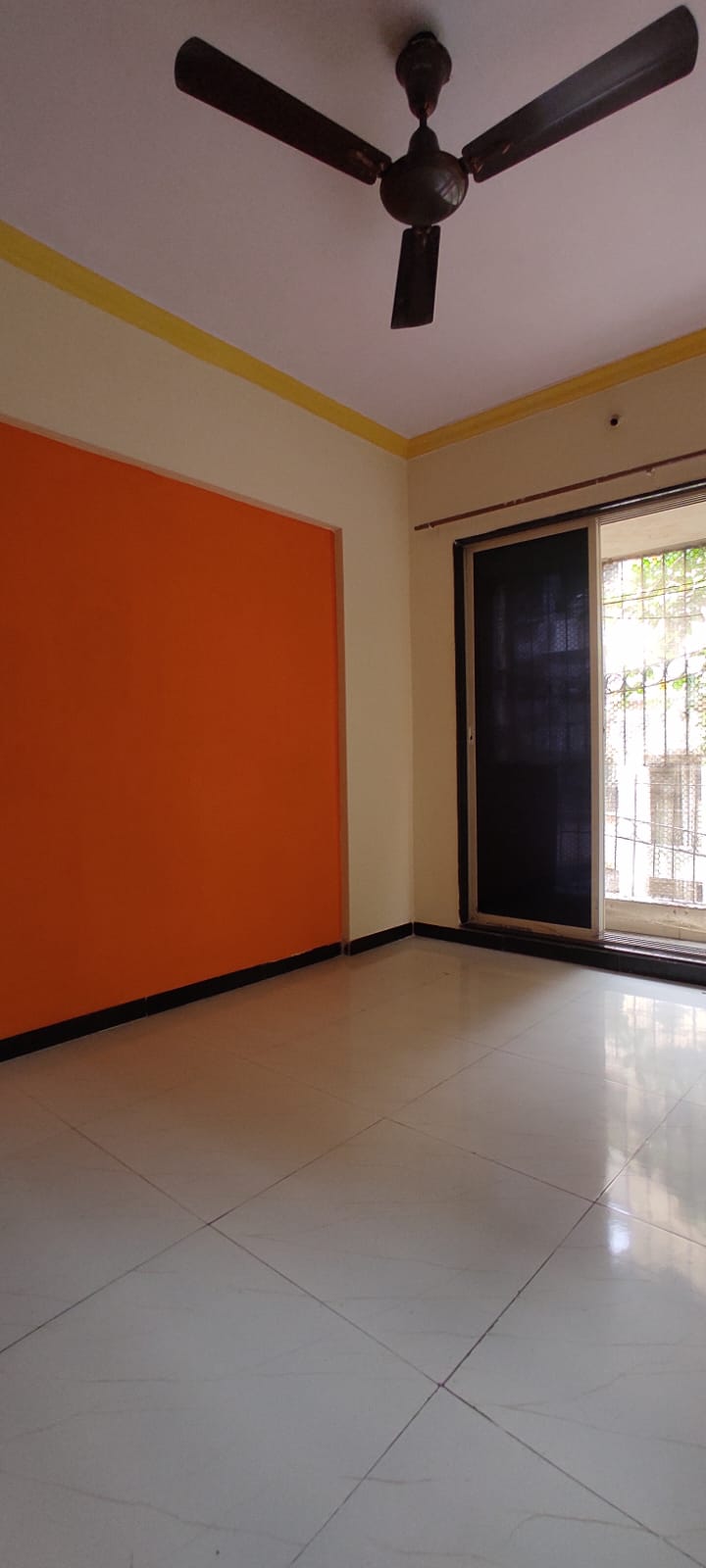 2 BHK + Extra Room Apartment For Rent in Ankur Enclave