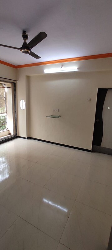 Bedroom in 2 BHK Apartment at Ankur Enclave, Mira Road – for Rent