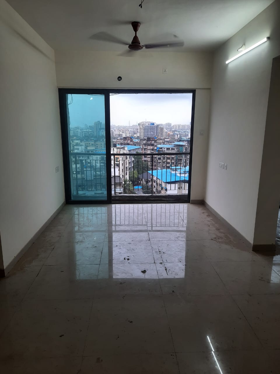 1.5 BHK + Extra Room 600 Sq.Ft. Apartment in Man Opus