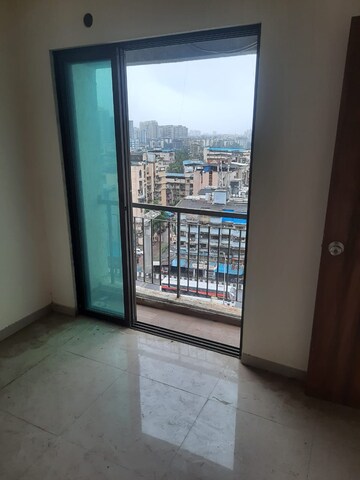 Bedroom in 1.5 BHK Apartment at Man Opus, Mira Road – for Rent