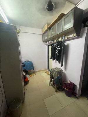 Room in 1 RK Apartment at Kalwa – for Sale