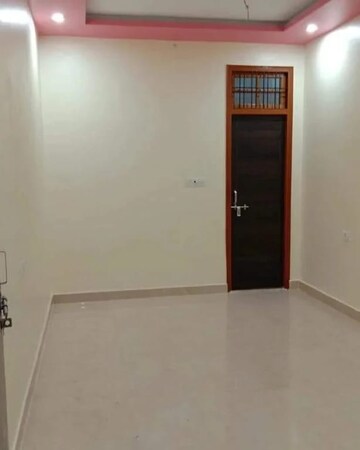 Room in 3 BHK Villa at Bijnor Road – for Sale