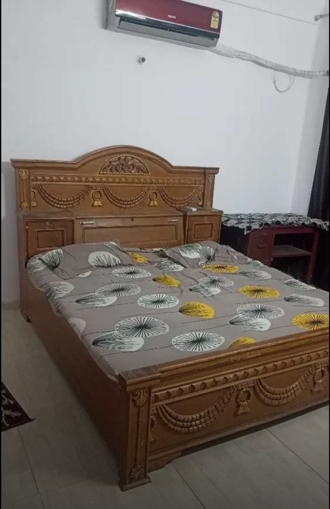 2 BHK Apartment For Rent in Ansals Celebrity Greens