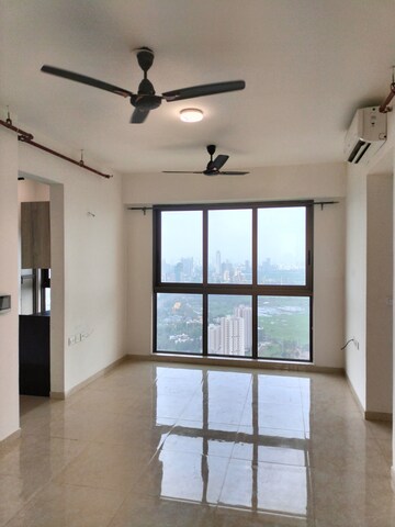 Room in 2 BHK Apartment at Runwal Forest Orchid, Kanjurmarg West – for Rent