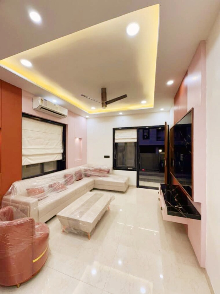 Living Room, jagdamba nagar 5 Bedroom 285 Sq.Yd. Independent House In Jagdamba Nagar Jaipur 8881025