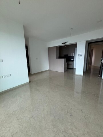 Room in 2 BHK Apartment at Aurum Q Residences, Ghansoli – for Rent