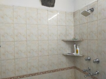 Bathroom in 3 BHK Independent House at Gomti Nagar – for Rent