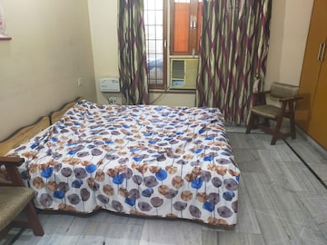 Bedroom in 3 BHK Independent House at Gomti Nagar – for Rent