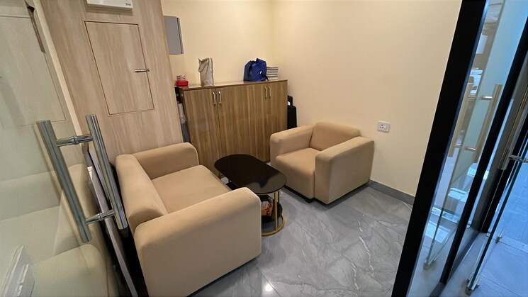 Team Area, spaze-itech-park Commercial Office Space 1000 Sq.Ft. In Sector 49 Gurgaon 8881060