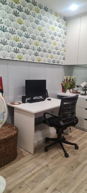 Team Area in  Office Space at Vipul Business Park, Sector 48 – for Rent