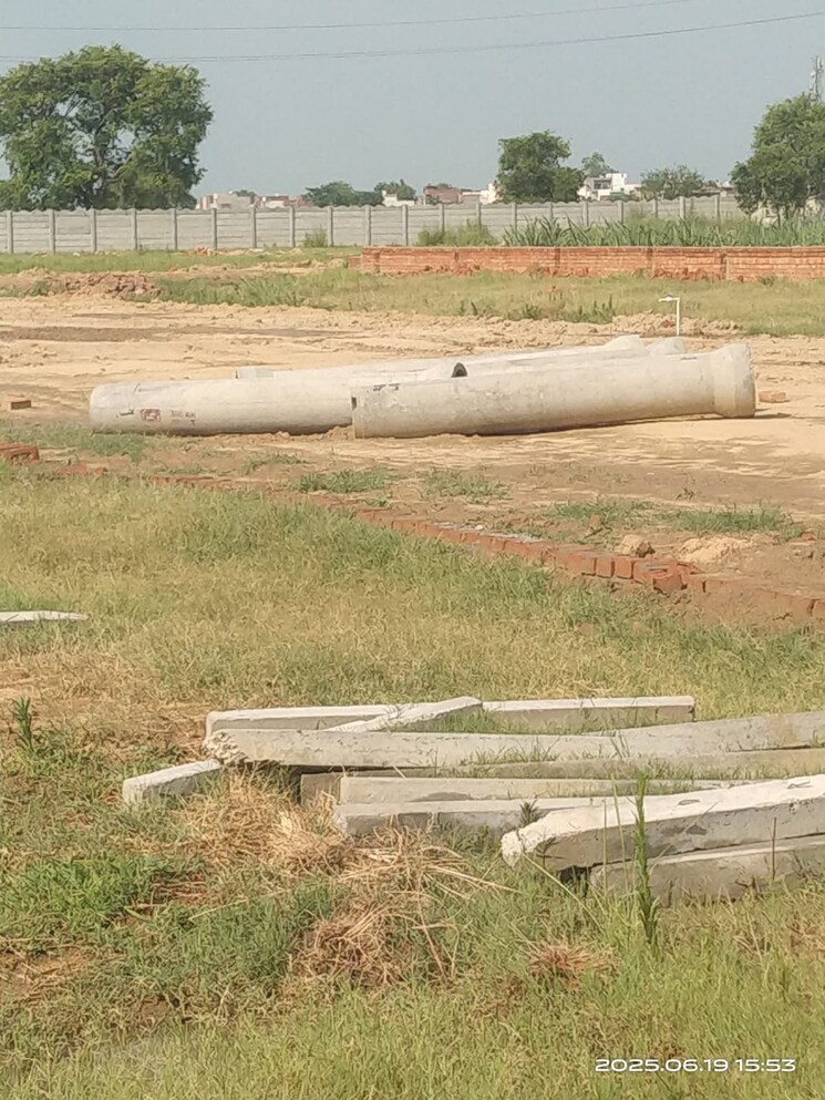 undefined, modipuram  115 Sq.Yd. Plot In Modipuram Meerut 8881082