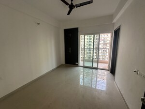 Room in 3 BHK Apartment at KW Srishti Phase II, Raj Nagar Extension – for Sale