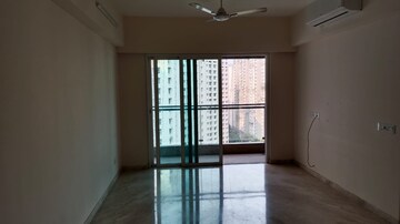 Room in 2 BHK Apartment at LnT Realty Emerald Isle, Powai – for Rent