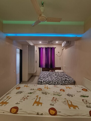 Bedroom in 2 BHK Apartment at Juhu Scheme, Juhu – for Rent