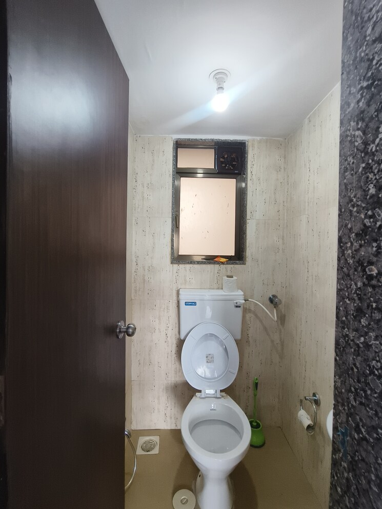Bathroom, lotus-unity 2 Bedroom 735 Sq.Ft. Apartment In Versova Mumbai 8881196