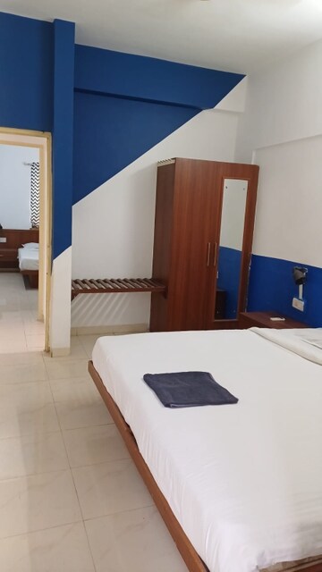 Bedroom in 2 BHK Apartment at Guirim – for Rent