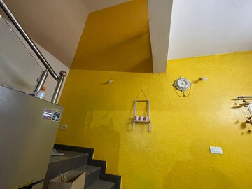 Furnished Amenities in 3 BHK Apartment at Manikonda – for Rent