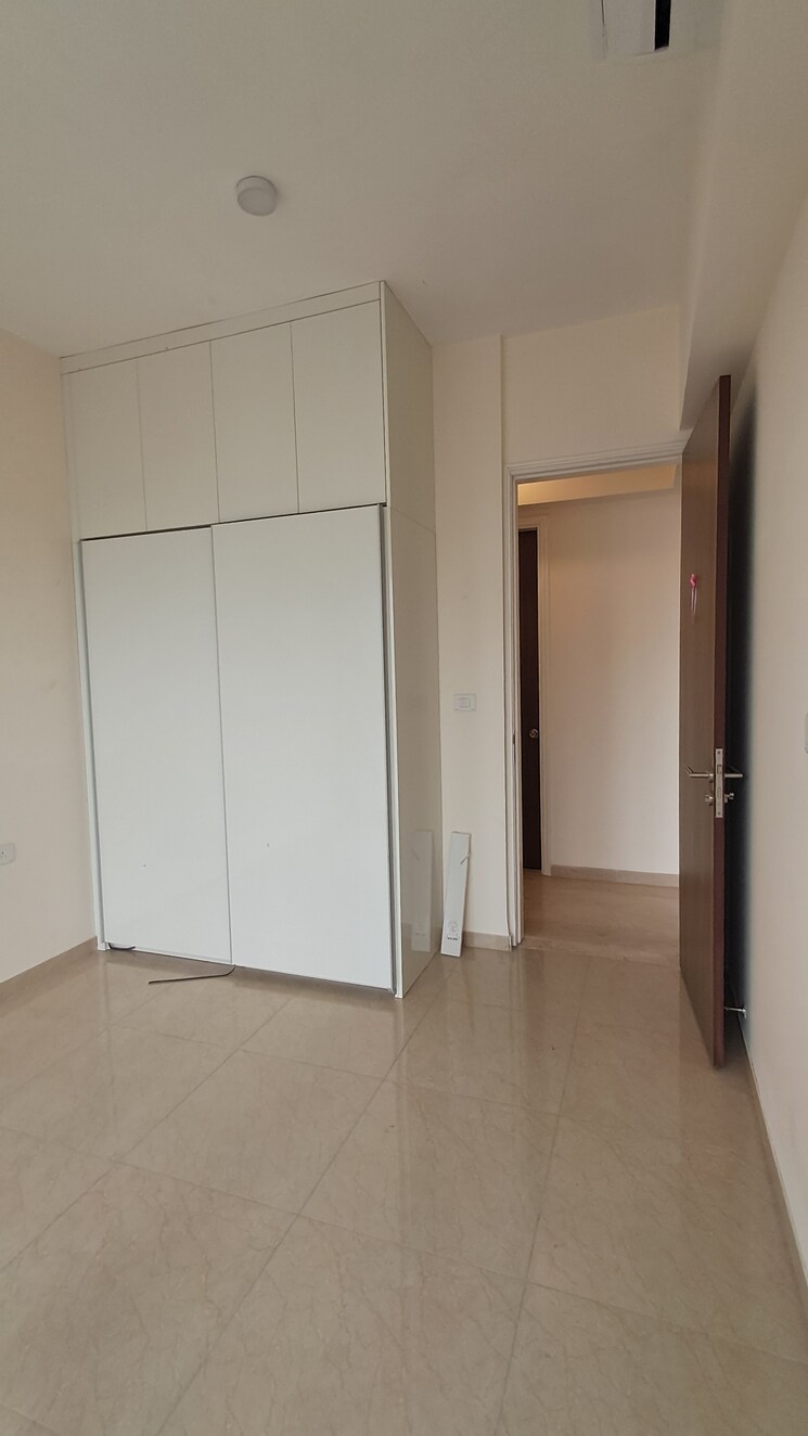 undefined, lnt-realty-crescent-bay 2 Bedroom 788 Sq.Ft. Apartment In Parel Mumbai 8881235