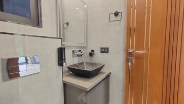 Team Area in 3 BHK Builder Floor at Palam Vihar – for Sale