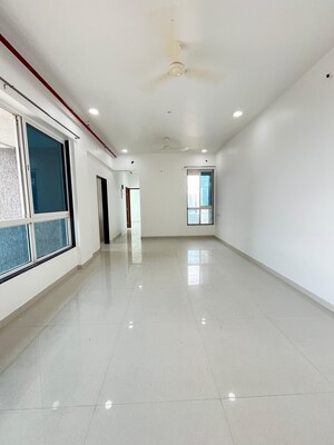 2 BHK Apartment For Sale in Sheth Auris Serenity Tower 1, Malad West