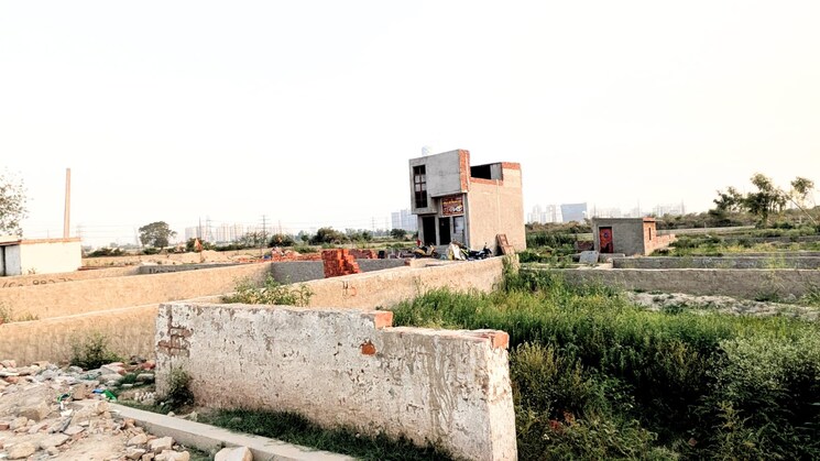 Exterior View, knowledge park 1 greater noida  900 Sq.Ft. Plot In Knowledge Park 1 Greater Noida Greater Noida 8881234