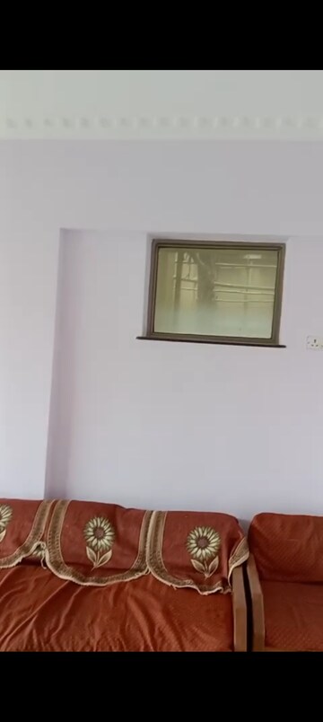 Room in 2 BHK Apartment at Ambika Towers, Andheri East – for Rent