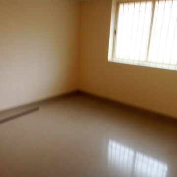 Room in 1 BHK Builder Floor at Ejipura – for Rent