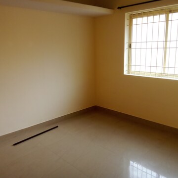 Room in 1 BHK Builder Floor at Ejipura – for Rent